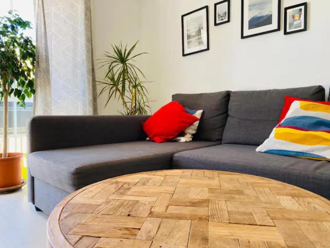 Acogedor Apartamento En El Centro De Малага Экстерьер фото